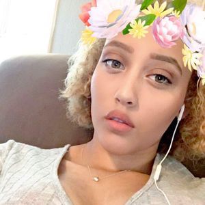 Meet your Posher, Meredith